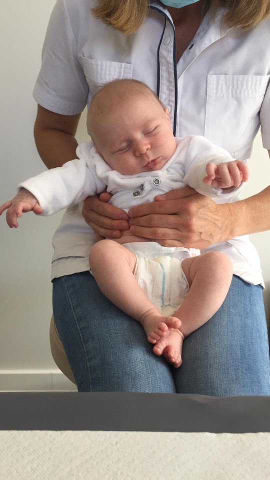 Kinderosteopathie behandeling baby door Eveline Coppens